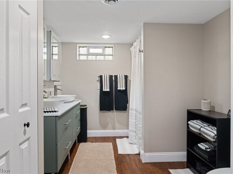 8345 Schubert Avenue N, Alliance, OH 44601 Photo 14