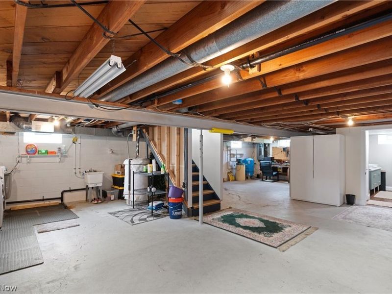 8345 Schubert Avenue N, Alliance, OH 44601 Photo 16