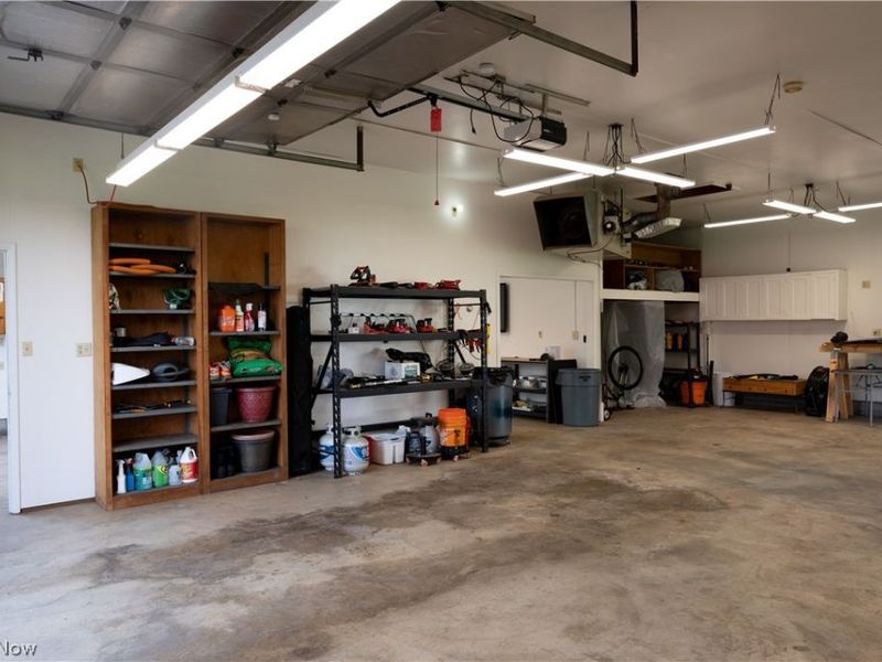 8345 Schubert Avenue N, Alliance, OH 44601 Photo 18