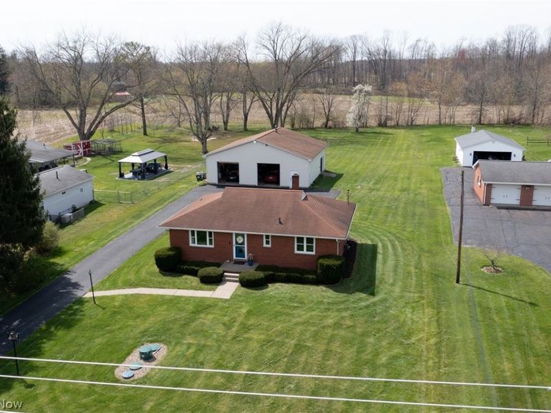 8345 Schubert Avenue N, Alliance, OH 44601 Photo 21