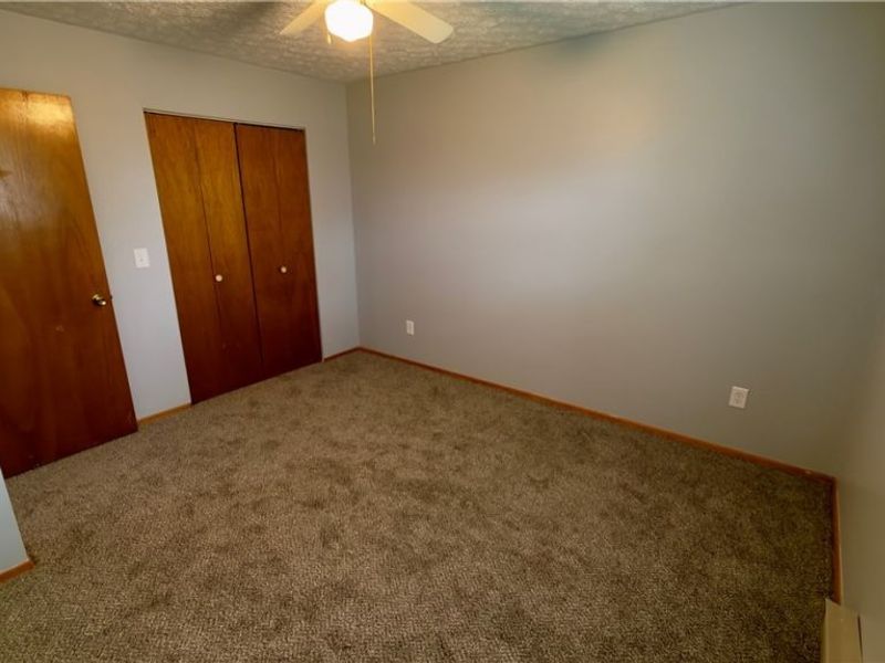 239 Brunswick Drive, Elyria, OH 44035 Photo 16