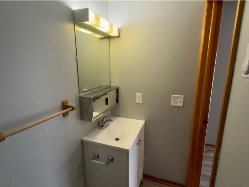 239 Brunswick Drive, Elyria, OH 44035 Photo 24