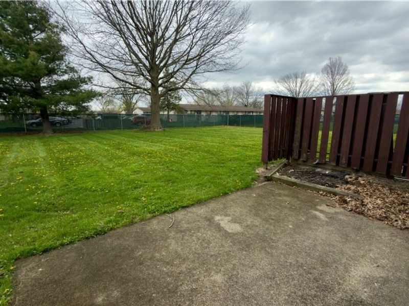 239 Brunswick Drive, Elyria, OH 44035 Photo 27