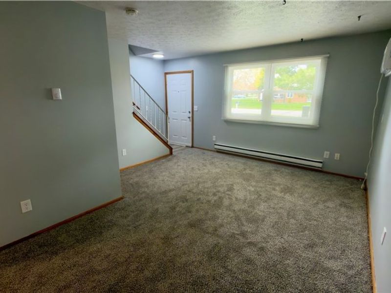 239 Brunswick Drive, Elyria, OH 44035 Photo 6