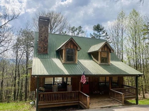 560 Amicalola Woods Road , Dawsonville, GA 30534