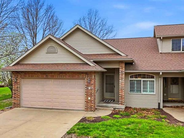 2101 Norcor Ave, Unit 6, Coralville, IA 52241