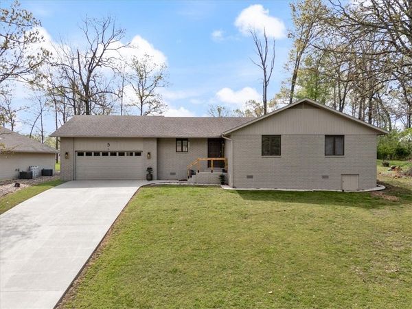 5 Rockhill Lane, Bella Vista, AR 72715