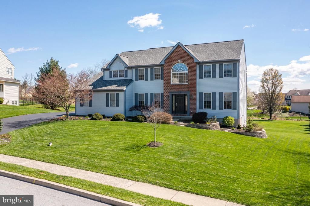 110 ORCHARD VIEW DRIVE, DOUGLASSVILLE, PA 19518