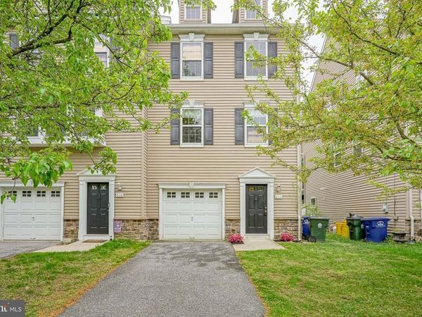 604 CINNAMINSON STREET, RIVERTON, NJ 08077