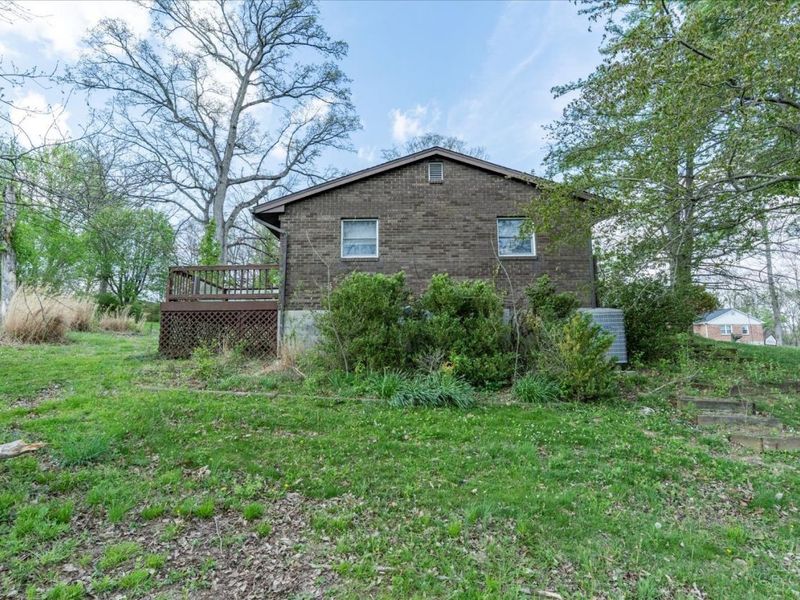 103 Hickory Hills Drive, Liberty Township, OH 45133 Photo 4