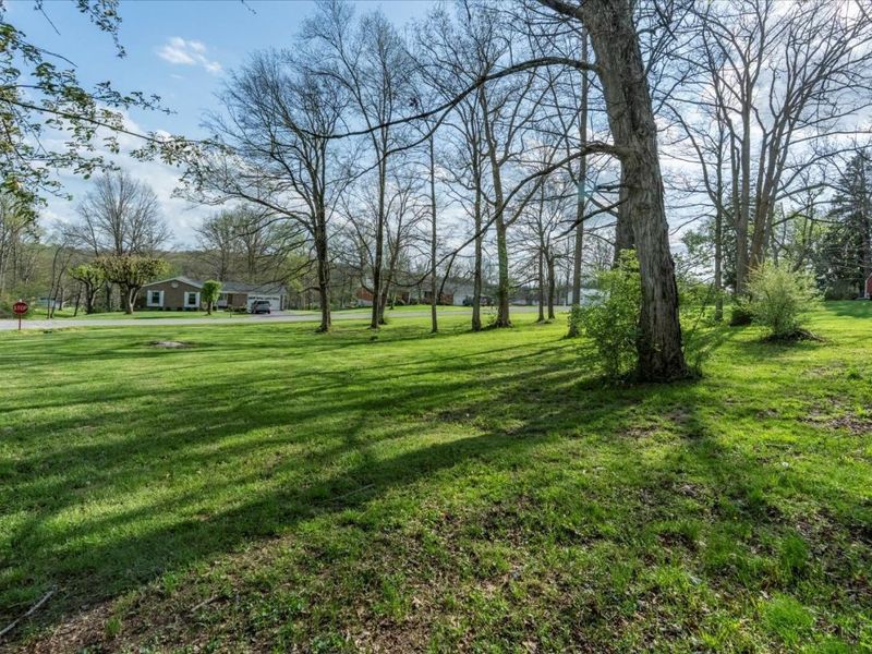 103 Hickory Hills Drive, Liberty Township, OH 45133 Photo 8