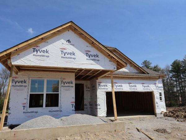 1752 Goldfinch Lane, Unit 136, Miami Twp, OH 45150