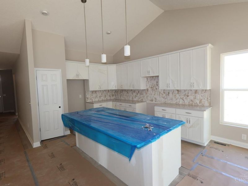 1752 Goldfinch Lane, Unit 136, Miami Township, OH 45150 Photo 4