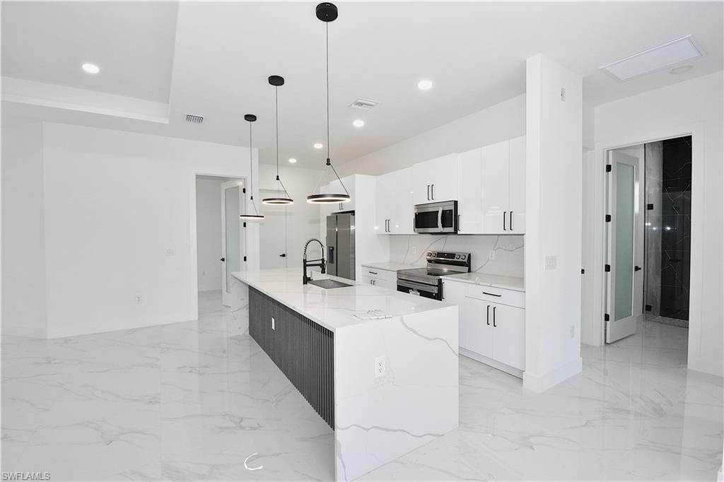 920 Edward Ave, Lehigh Acres, FL 33936 Photo