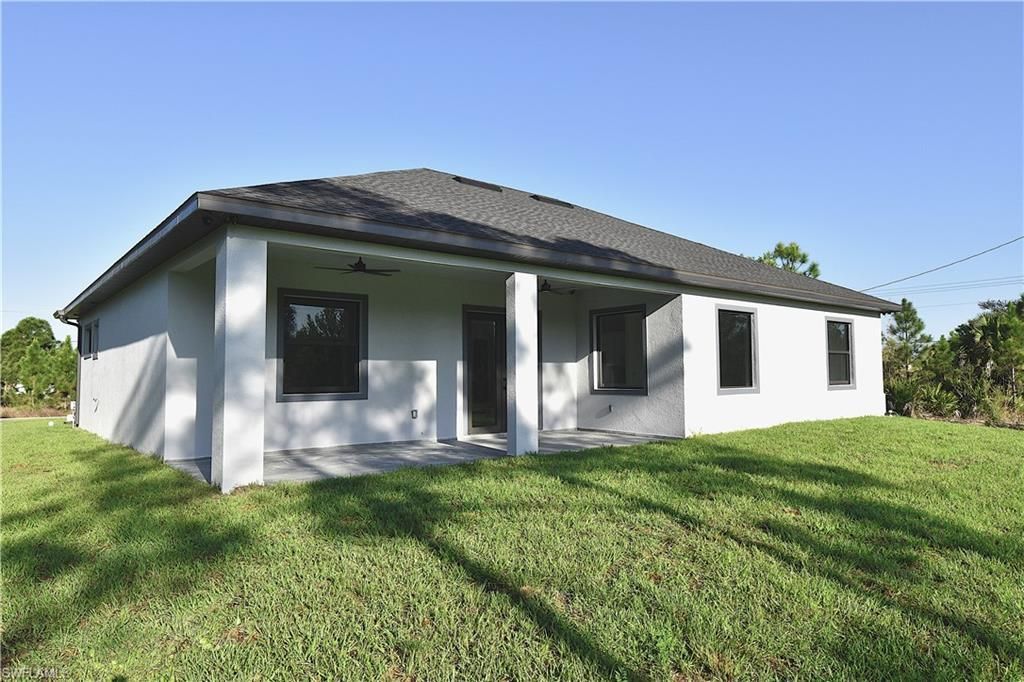 920 Edward Ave, Lehigh Acres, FL 33936 Photo
