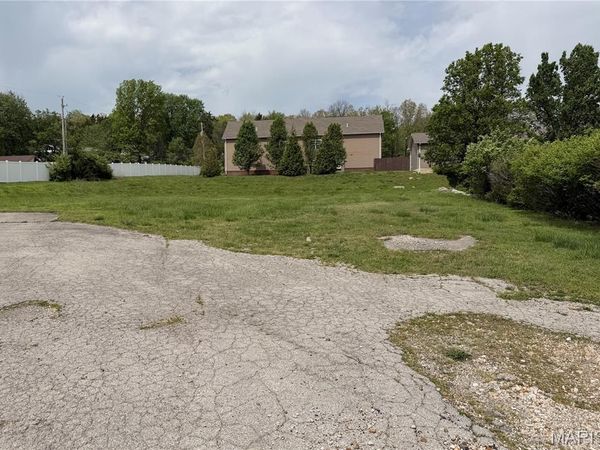 1337 W 5th Street , Eureka, MO 63025