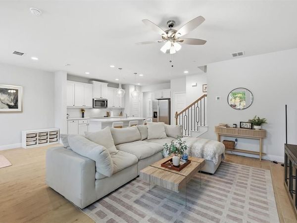 6132 Bursey Road, Watauga, TX 76148