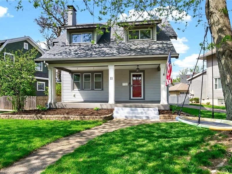 11 Forrer Boulevard, Oakwood, OH 45419 Photo 2