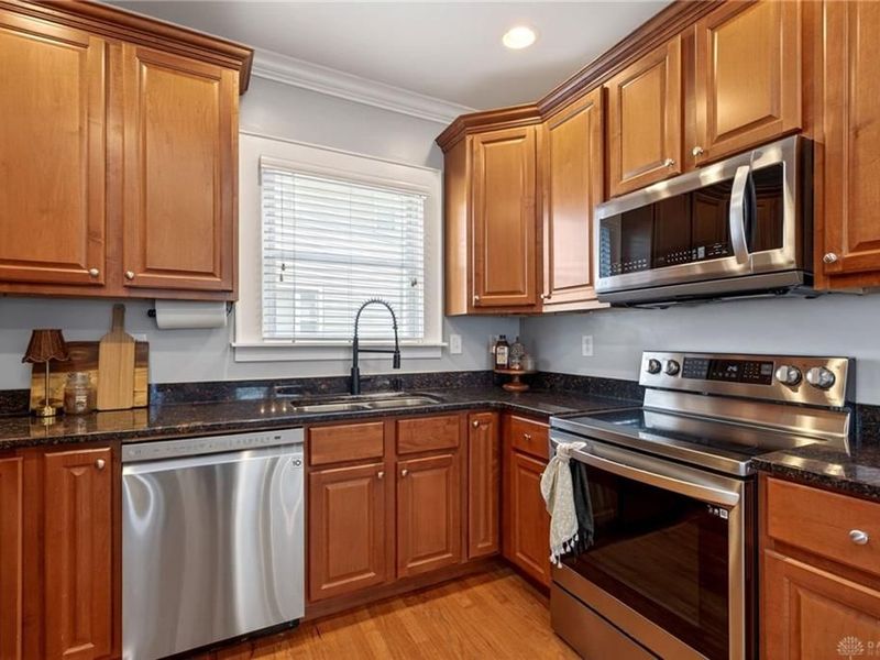 11 Forrer Boulevard, Oakwood, OH 45419 Photo 22