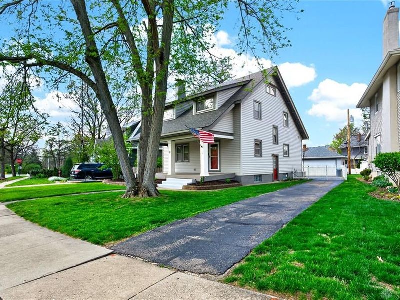 11 Forrer Boulevard, Oakwood, OH 45419 Photo 4