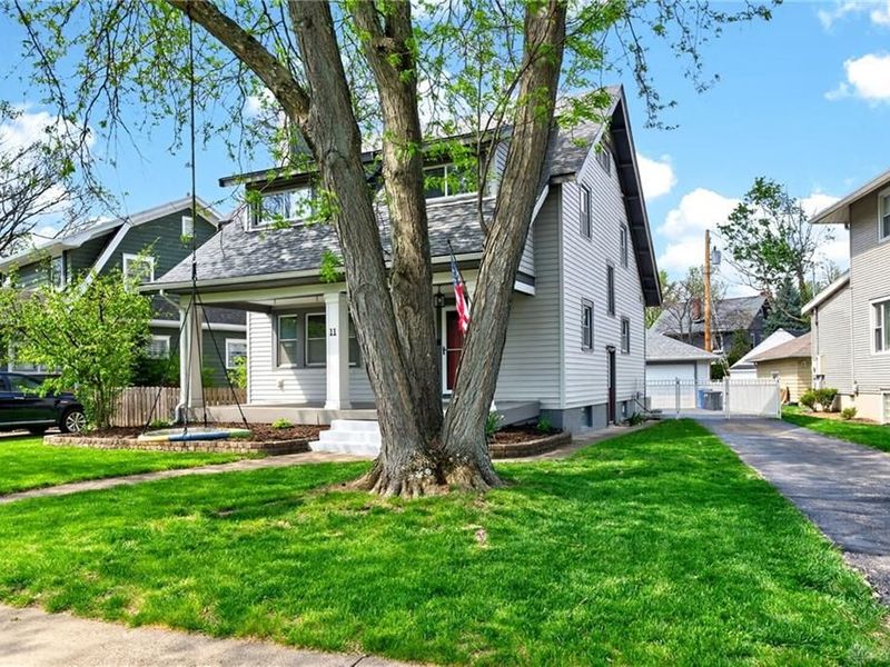 11 Forrer Boulevard, Oakwood, OH 45419 Photo 6