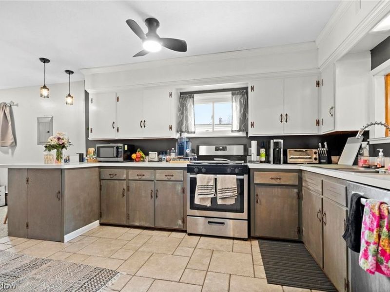 151 Fay Avenue, Avon Lake, OH 44012 Photo 9