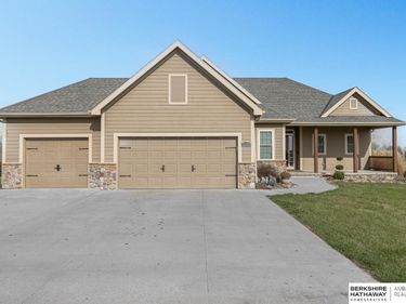 52303 229 Street, Glenwood, IA 51534