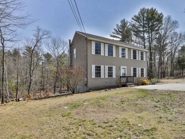 229 Bee Hole Road, Loudon, NH 03307
