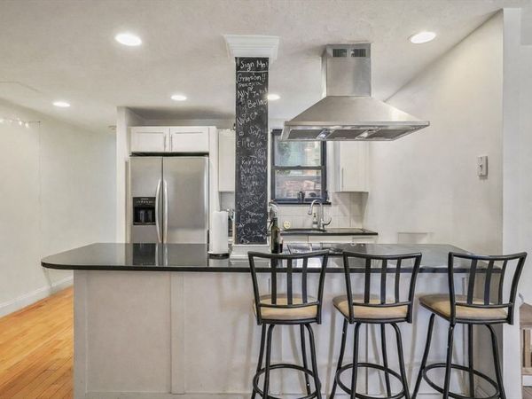 841 Parker St, Unit 101, Boston, MA 02120