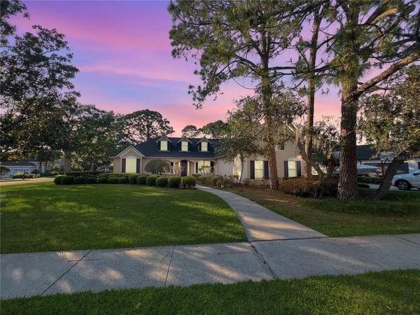 8537 REDLEAF LANE, ORLANDO, FL 32819