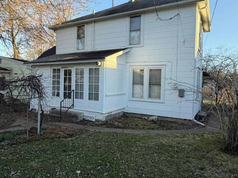 402 E Ward Street, Urbana, OH 43078 Photo 2