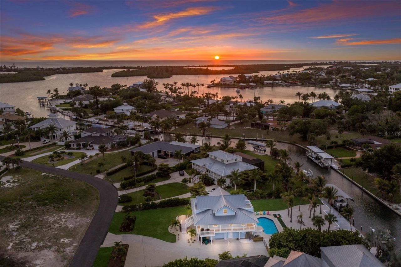 525 Gaspar Drive, Placida, FL 33946 Photo