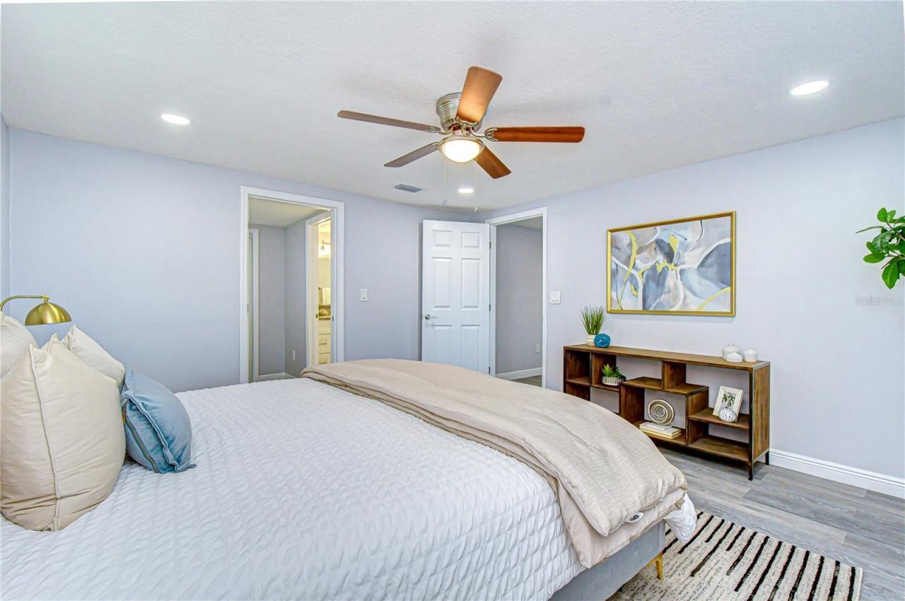 7235 15th Street N, Saint Petersburg, FL 33702 Photo