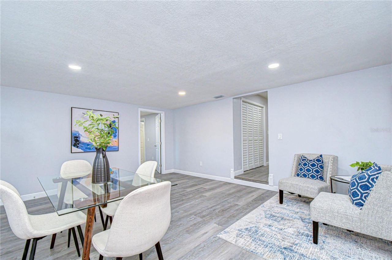 7235 15th Street N, Saint Petersburg, FL 33702 Photo
