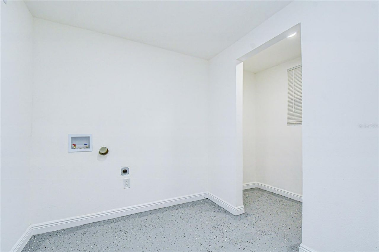 7235 15th Street N, Saint Petersburg, FL 33702 Photo