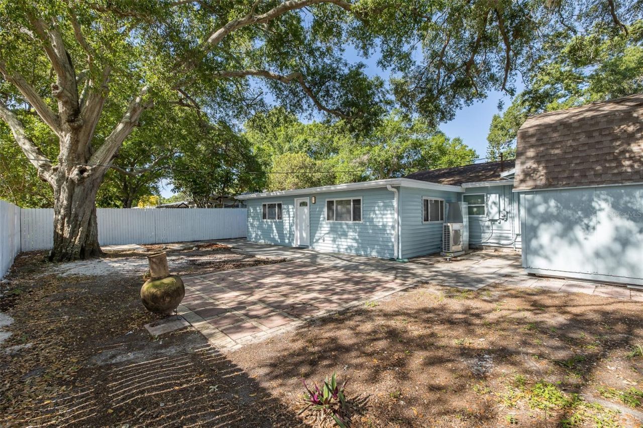7235 15th Street N, Saint Petersburg, FL 33702 Photo