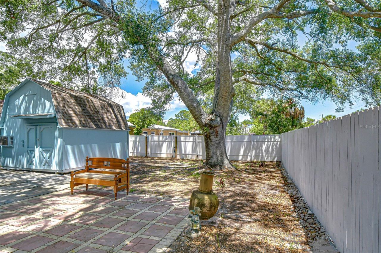 7235 15th Street N, Saint Petersburg, FL 33702 Photo