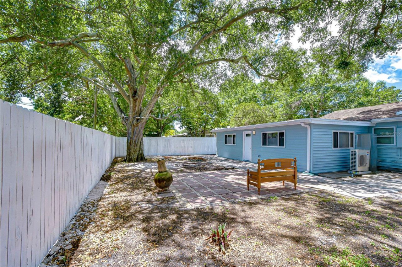7235 15th Street N, Saint Petersburg, FL 33702 Photo