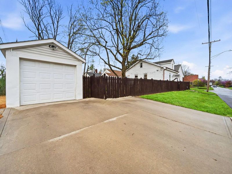 241 S Brinker Avenue, Columbus, OH 43204 Photo 29