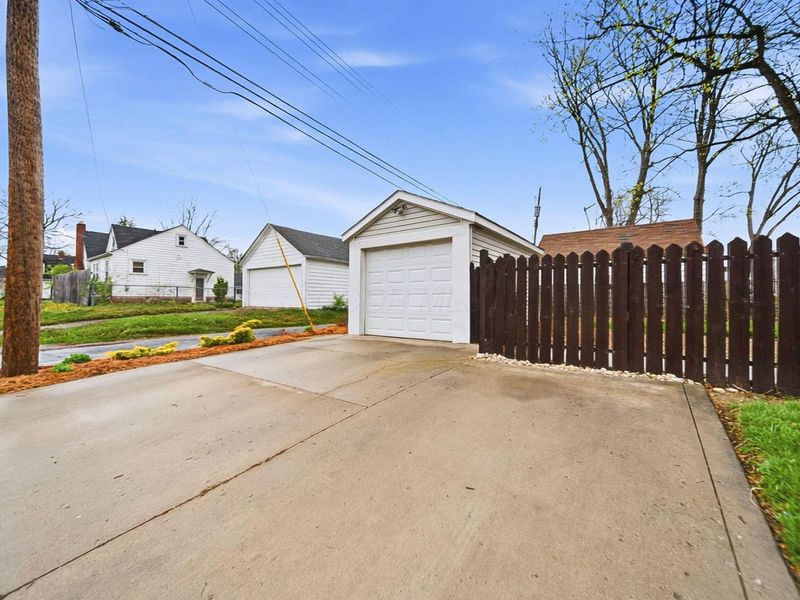 241 S Brinker Avenue, Columbus, OH 43204 Photo 30