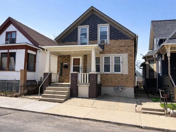 1425 N 24th PLACE, Milwaukee, WI 53205