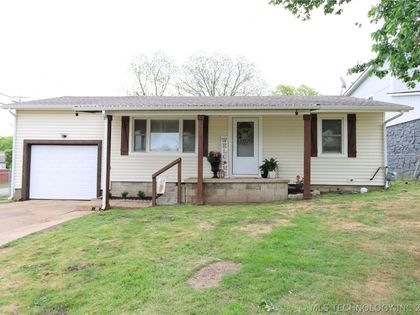 310 N Main Street Wagoner, OK 74467