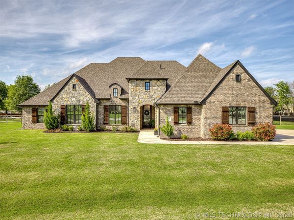 30817 E 67th Street S, Broken Arrow, OK 74014