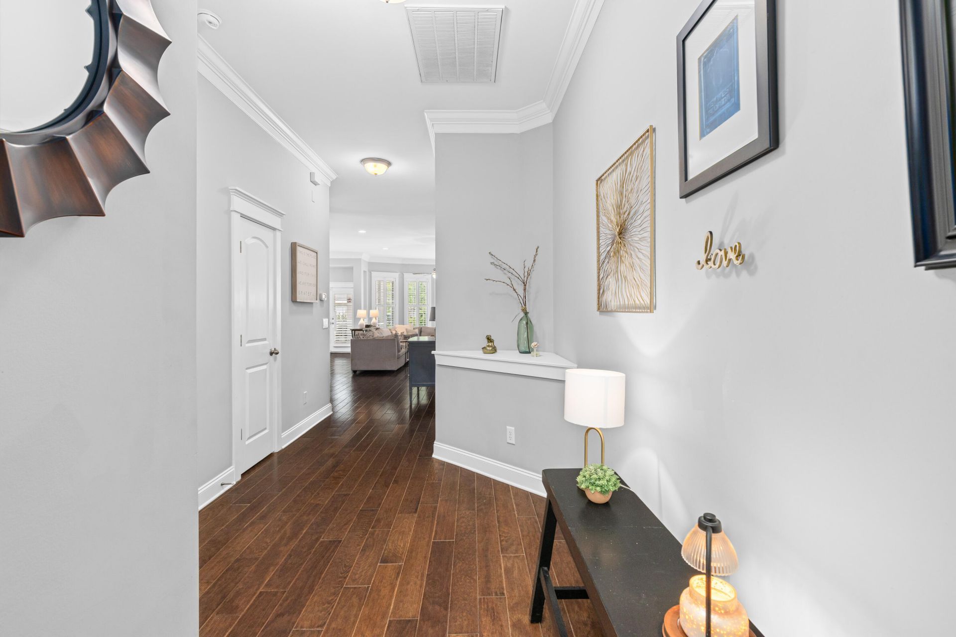 3716 Maidstone Drive Photo 6