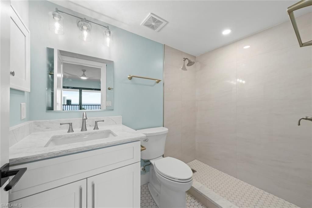 2737 W Gulf Dr, Unit 238, Sanibel, FL 33957 Photo