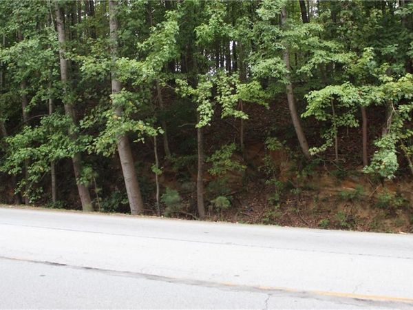 433 N. Deshong , Stone Mountain, GA 30087