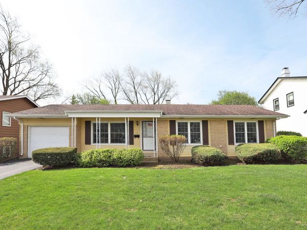 65 Lonsdale Road , Elk Grove Village, IL 60007