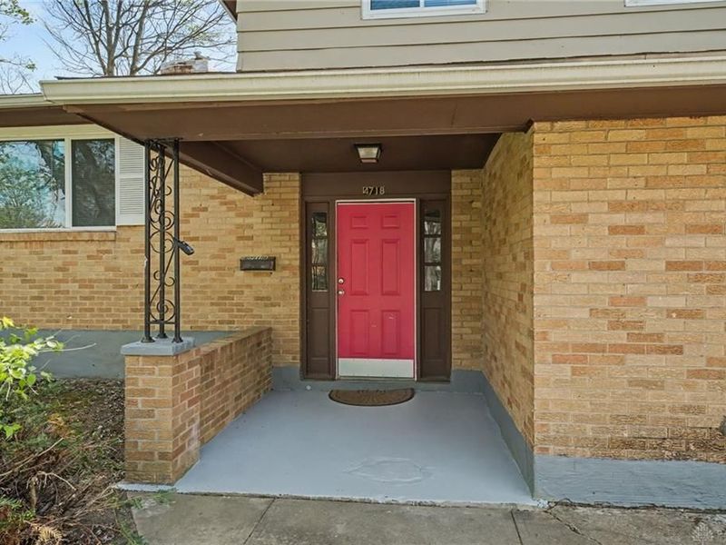 4718 Belcourt Drive, Jefferson Township, OH 45417 Photo 4