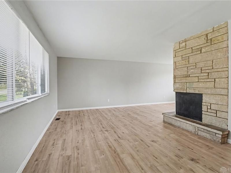 4718 Belcourt Drive, Jefferson Township, OH 45417 Photo 7