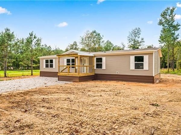 563 MERCER Road, Pineville, LA 71360
